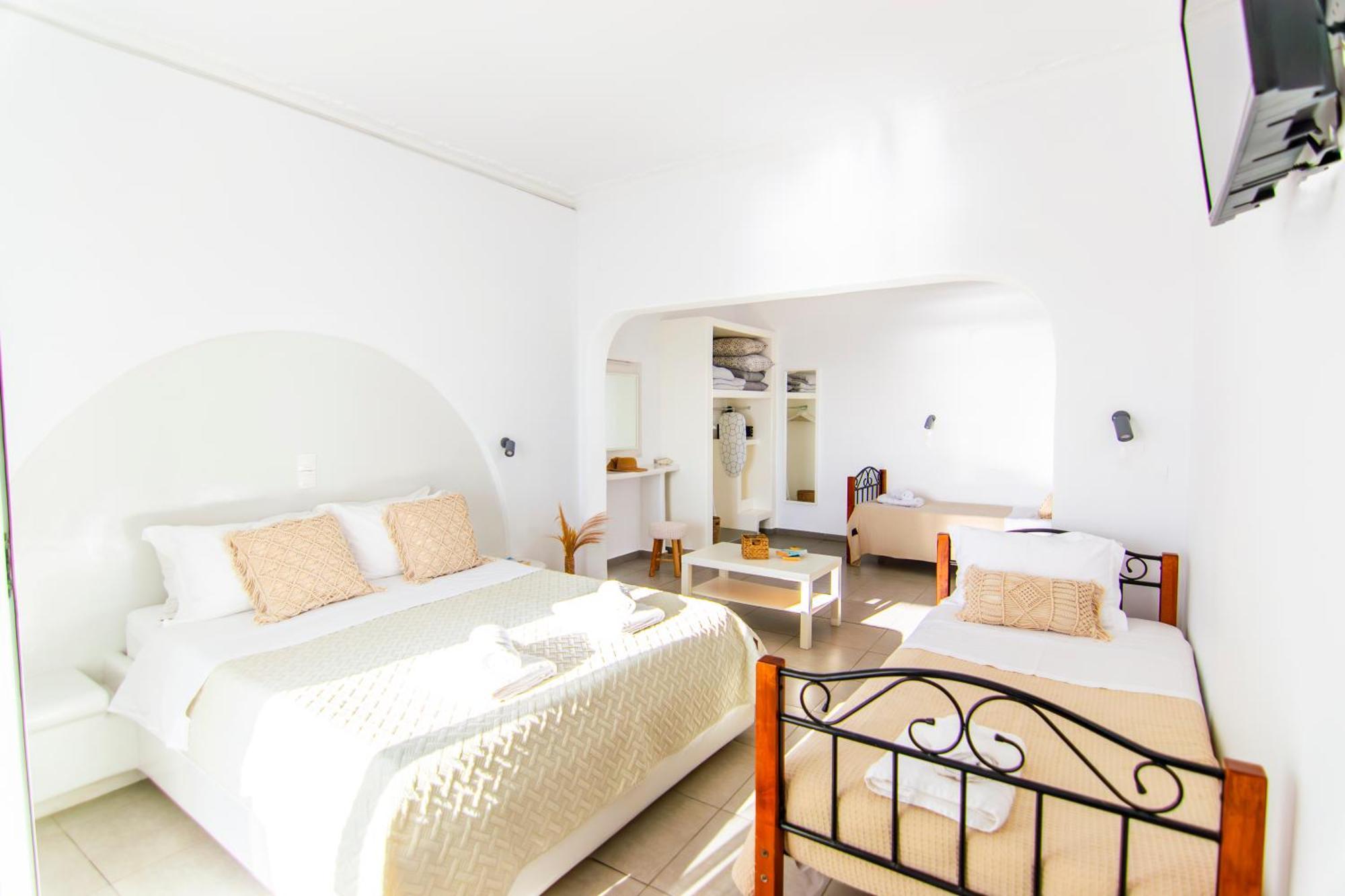 Zisis Pension Agios Stefanos  Exterior photo